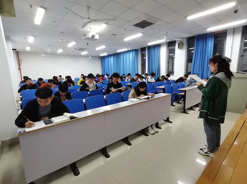 學(xué)黨史，正學(xué)風，聚能量 計算機與通信工程學(xué)院持續(xù)開展通訊工程專業(yè)晚自習(xí)活動